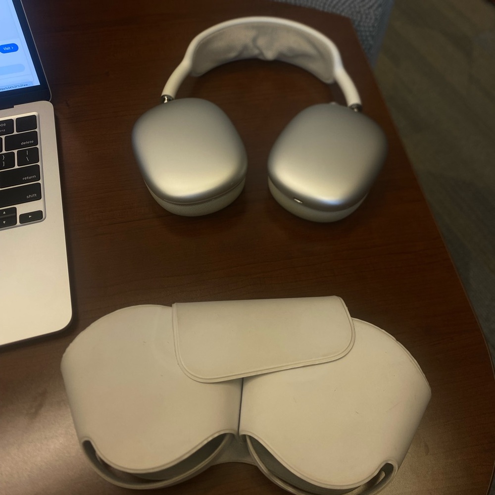 AirPod Max